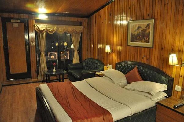 Alka Hotel